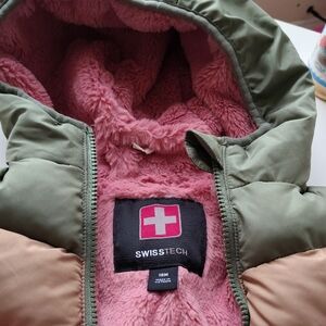 Swiss Tech Kids' Olive and Blush Puffer Jacket